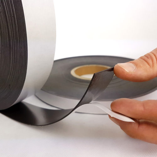 samolepljiva-magnetna-traka