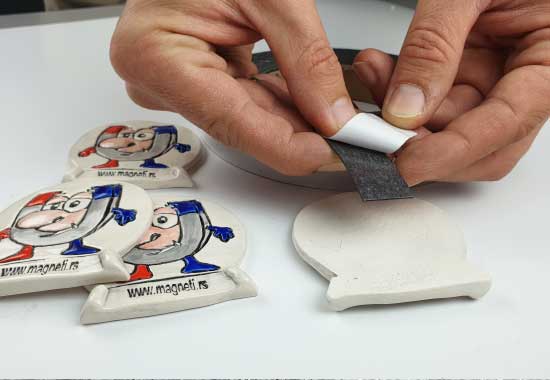 samolepljiva magnetna traka za suvenire